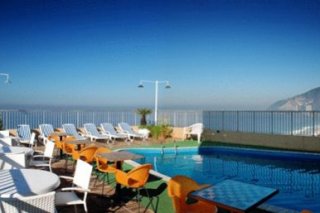 Everest Rio Hotel