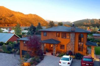 Springs Lodge