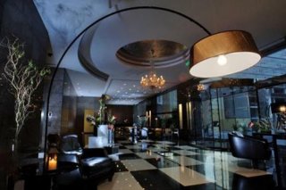 L'Hotel