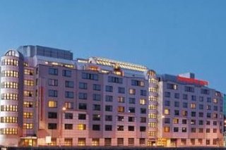 Renaissance  Hotel