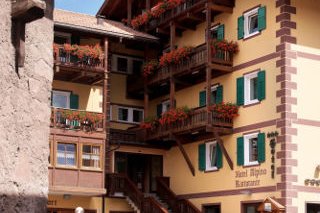 Hotel Alpino