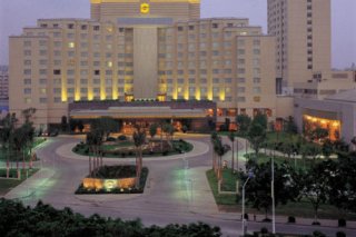 Shangri-La Hotel