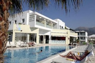 Angela Suites Boutique Hotel