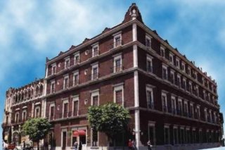 Hotel Morales Historical & Colonial Downtown core