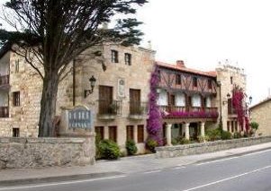 Hotel Cuevas III