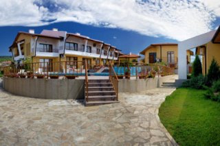 Montemar Villas