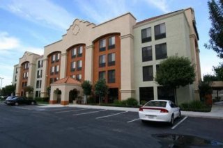 Hampton Inn
