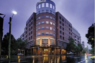 Adina Apartment Hotel Crown Street (formerly Medina Executive on Crown)