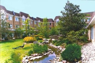 Sandalwood Suites Hotel Toronto Airport