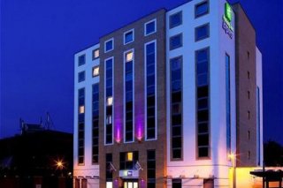 Holiday Inn Express London Junction