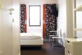 Living Room Hotel