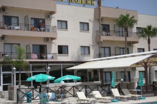 Lucky Hotel Apartments