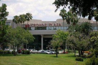 Crowne Plaza Hotel Tampa East