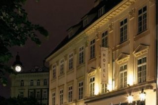 Jewel Hotel