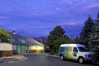 Homewood Suites by Hilton -