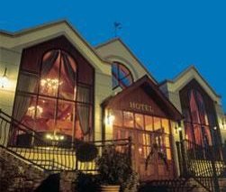Four Seasons Hotel & Leisure Club