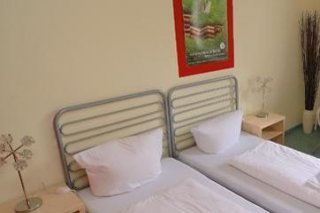 MEININGER Hotel  Hallesches Ufer