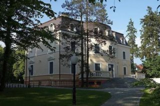 Pałac Bagatela