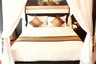 Mirth Sathorn Hotel