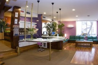 Business Hotel