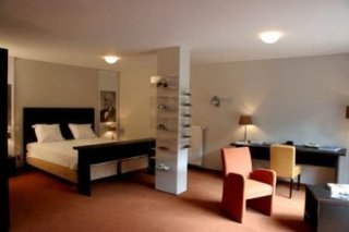 Golf Hotel