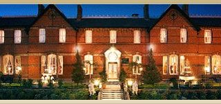 Scholars Townhouse Hotel