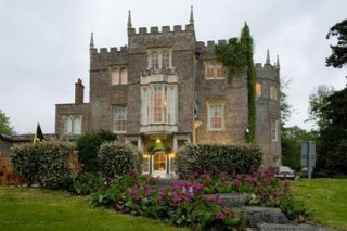 Donnington Grove and Country Club