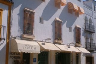 Hostal Forum