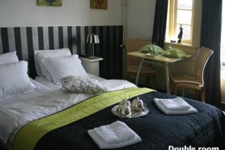 B&B