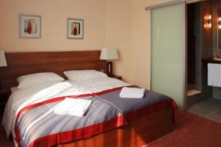 Ivbergs Hotel  Messe