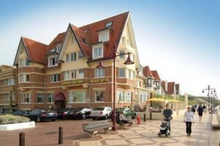 Beach Hotel-Auberge des Rois