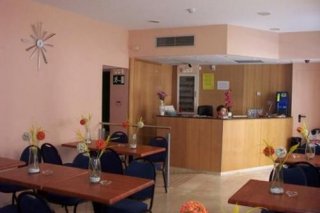 Hostal Baler