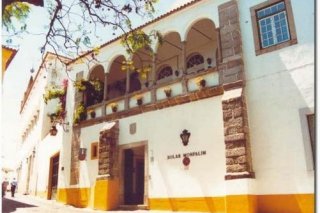 Albergaria Solar de Monfalim