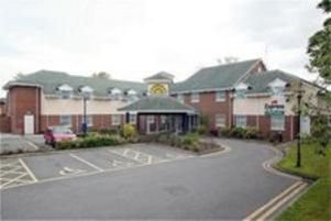 Express By Holiday Inn -East