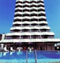 Paramount Hotel