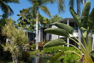 Holua Resort