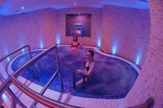 The Villa Rose Hotel & V-Spa