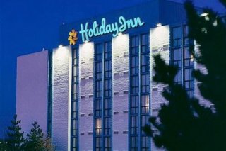 Holiday Inn -Airport I-205