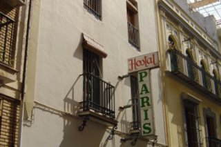 Hostal Paris