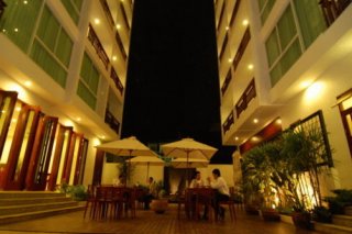 Sabaidee@Lao Hotel