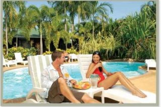 Palms City Resort
