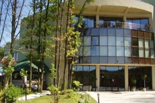Hotel Magic Trivale