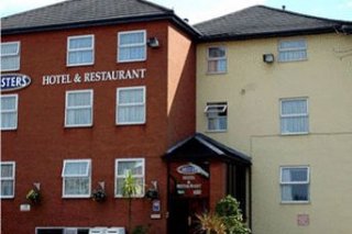 Chesters Hotel & Restaurant