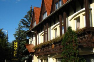Revesz Hotel