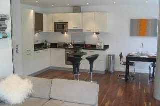 Deluxe Apartments @ The Edge