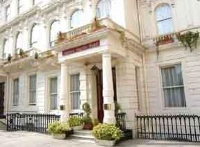 Guards Hotel