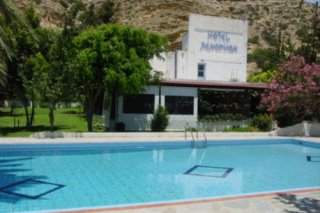 Xenophon Hotel