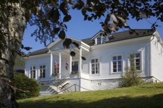 Fjordslottet Hotell & Bad