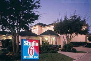 Studio 6
