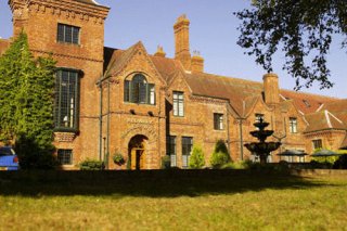 Manor Golf & Spa Hotel-QHotels